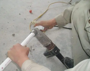 新宁漏水维修电话